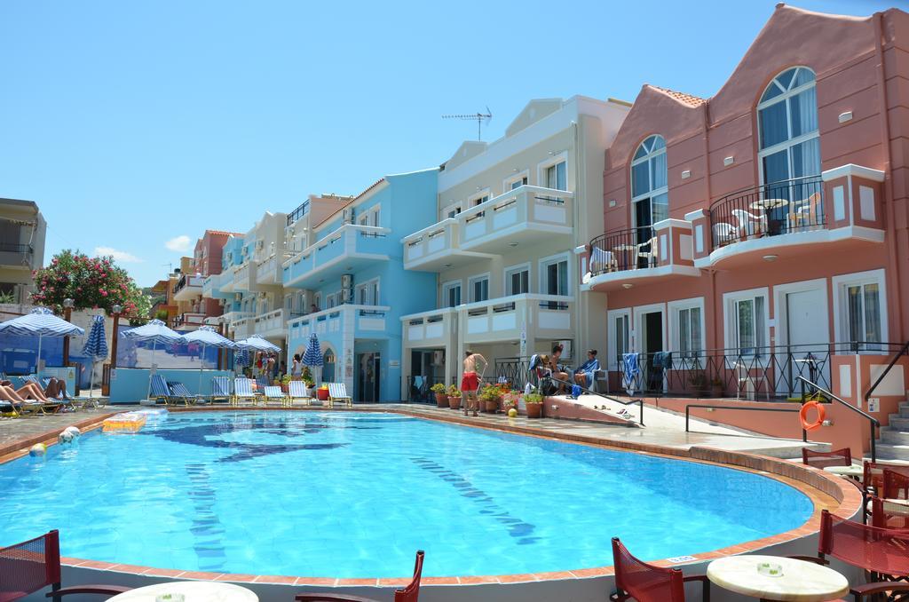Epis Hotel Agia Marina  Екстер'єр фото