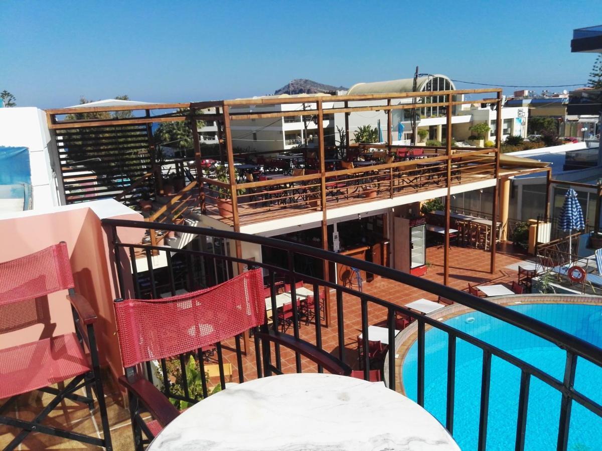 Epis Hotel Agia Marina  Екстер'єр фото