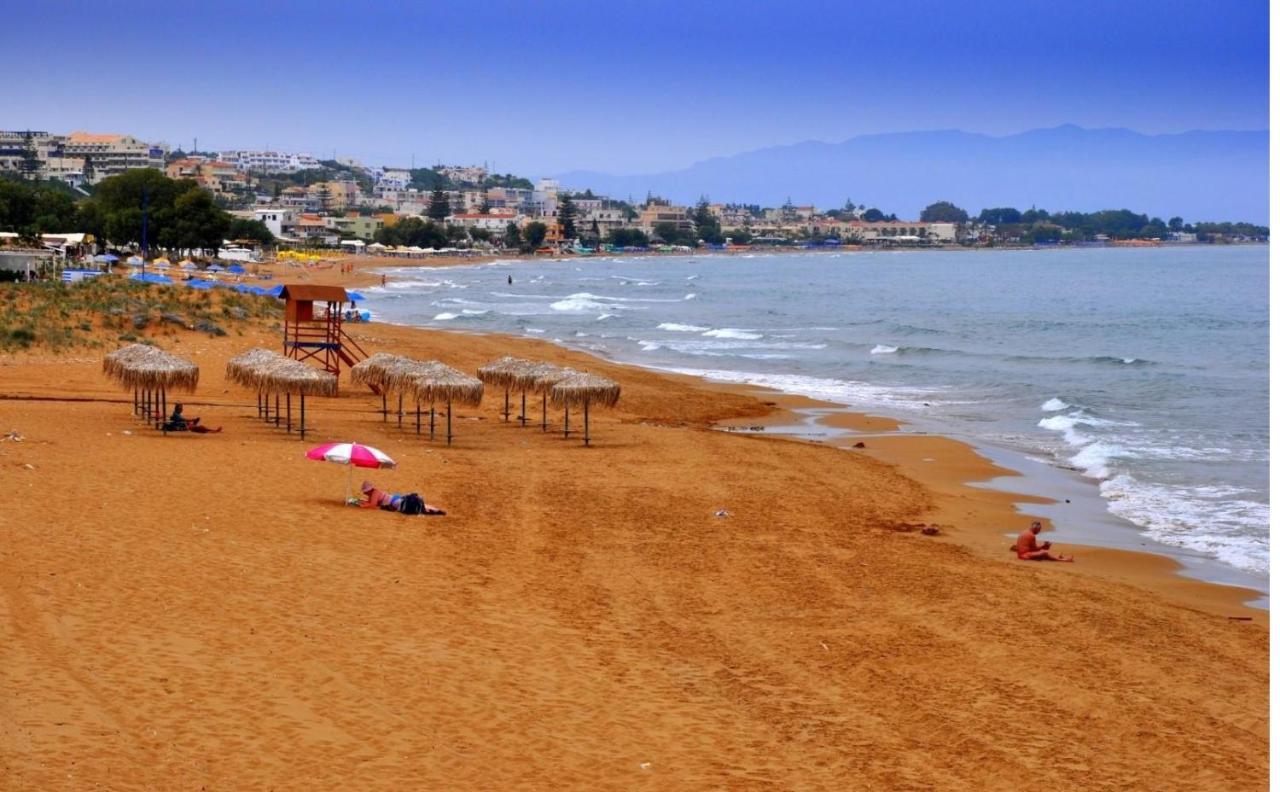 Epis Hotel Agia Marina  Екстер'єр фото